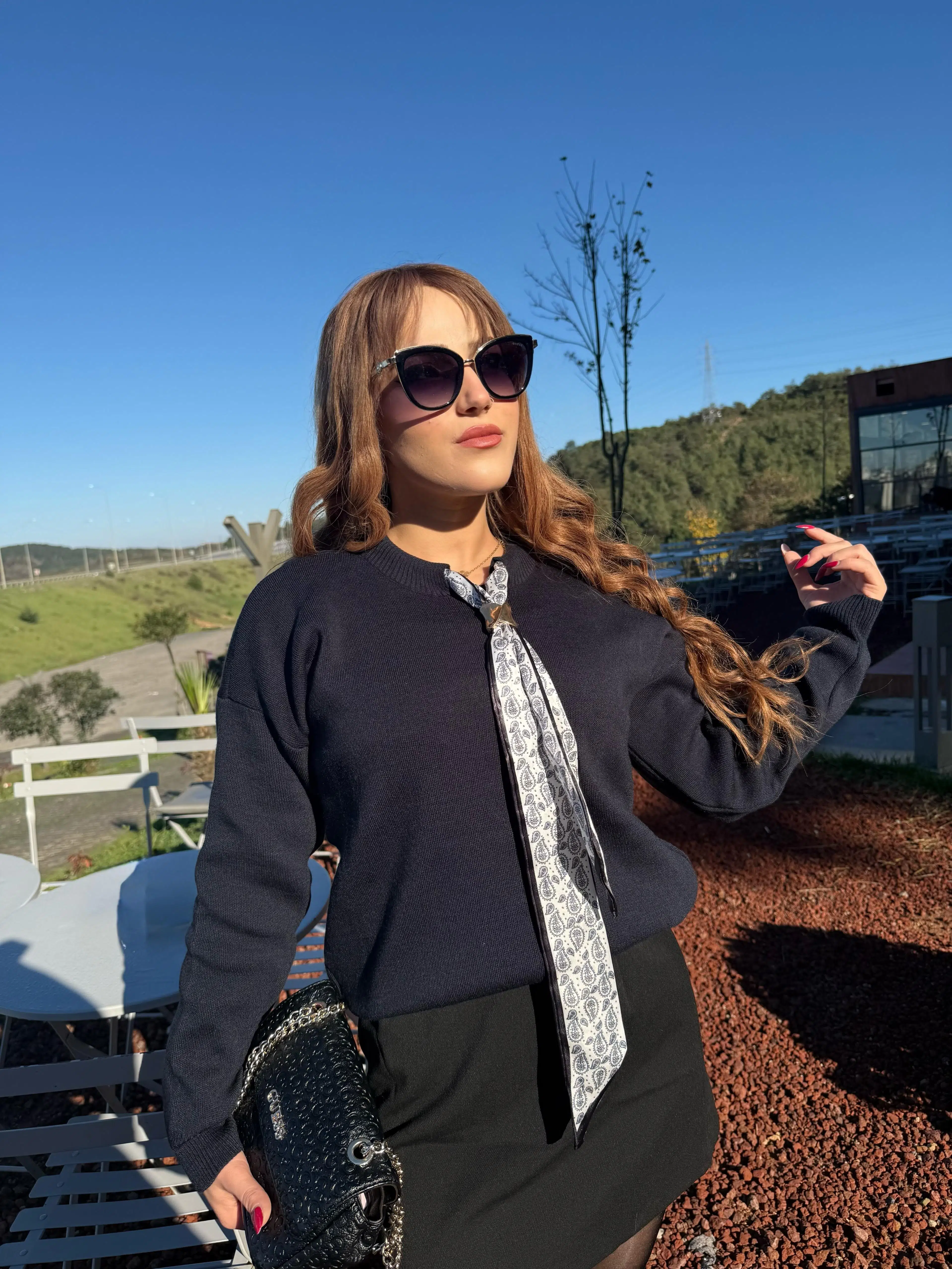 Kadın Fular Detaylı Triko Kazak - Lacivert