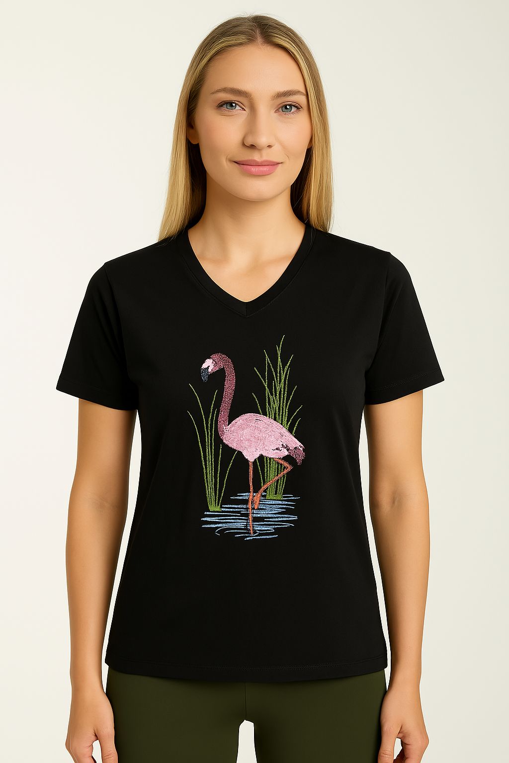 Siyah Renk Flamingo Nakışlı Tişört