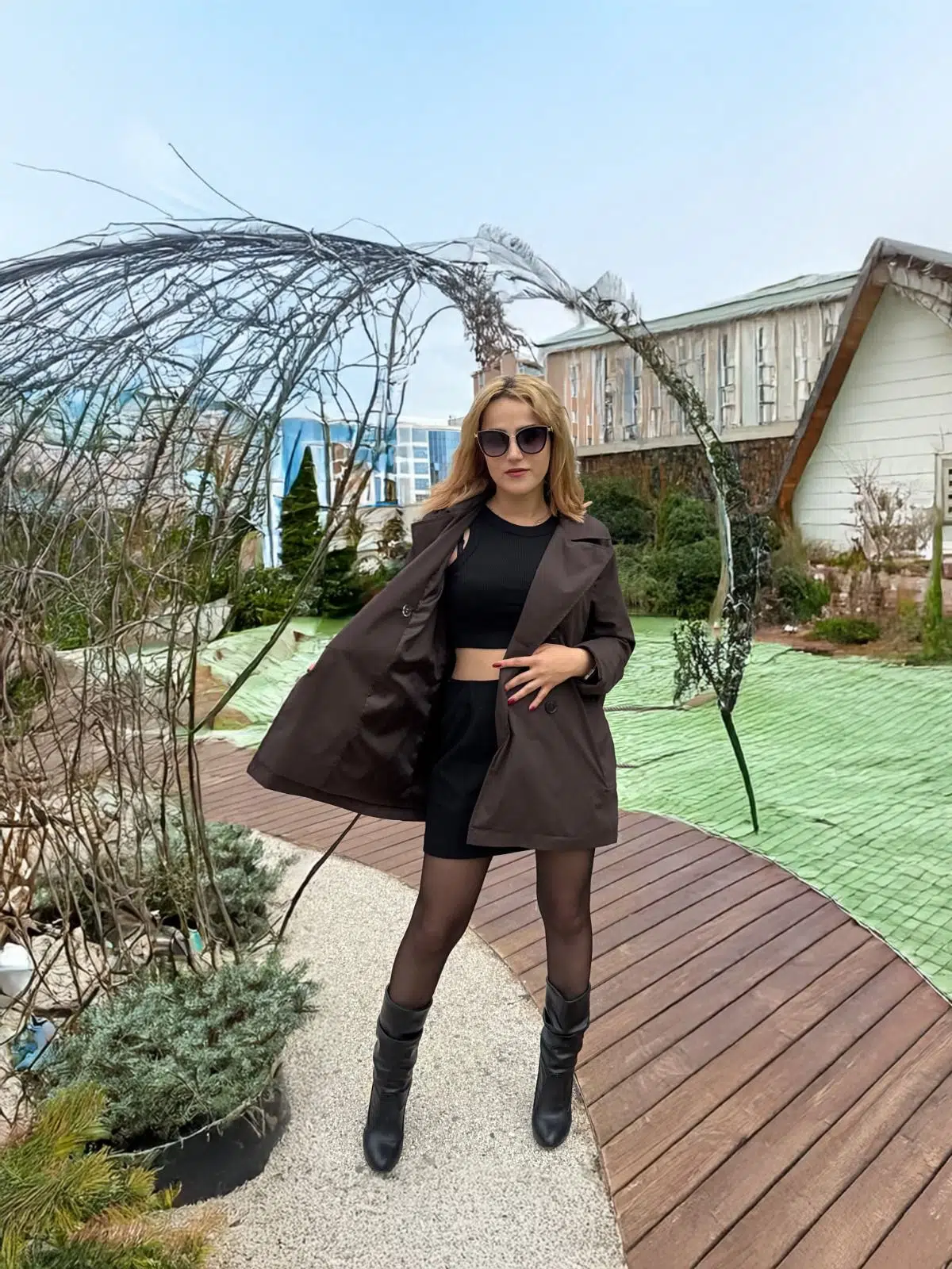 YENİ SEZON KADIN TRENÇKOT