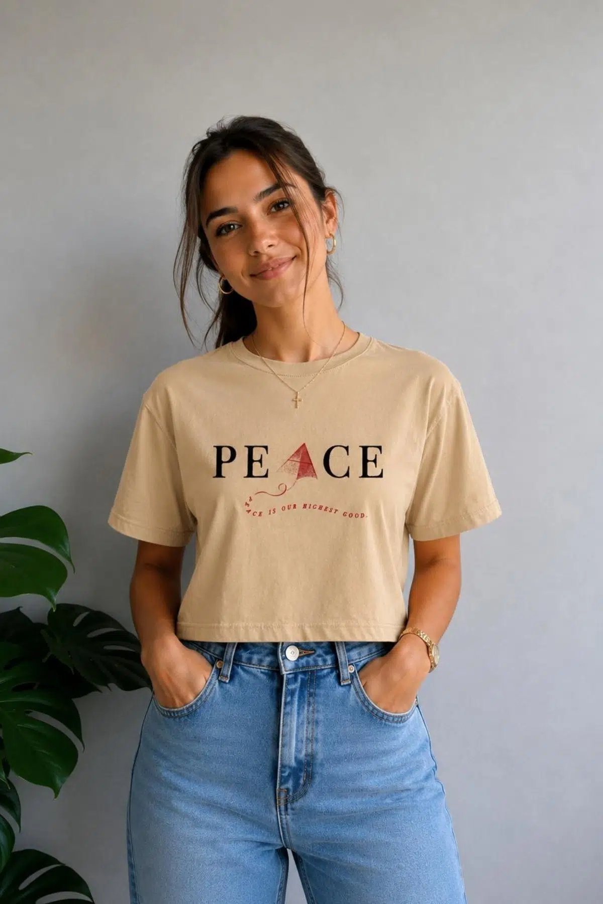 Yumuşak Dokunuşlu Crop Kısa Baskılı T-shirt - vizon